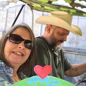 Meet your Posher, Deadra